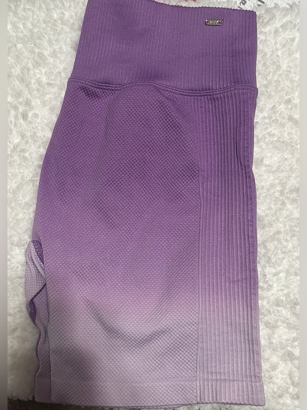 VS PINK SEAMLESS OMBRE BIKE SHORT